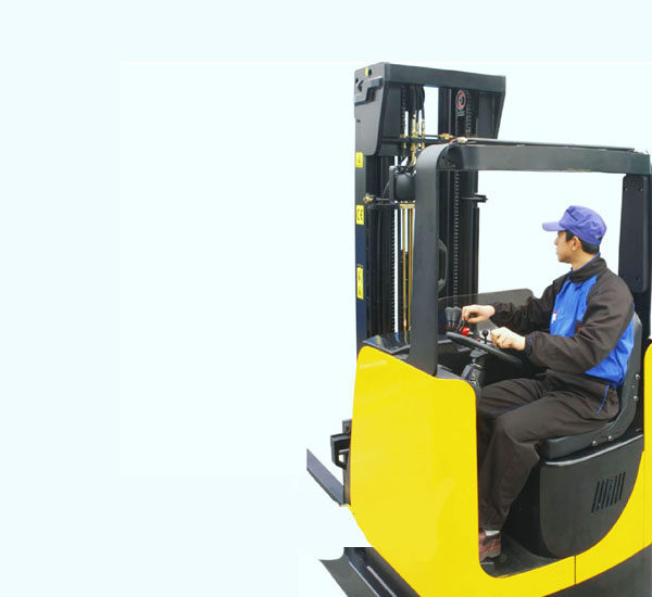 Seat-on-electric-reach-truck